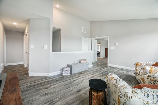 228 Wayfair Landing, St Charles, MO 63301