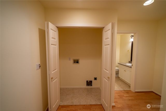 1709 134th Street SE #3, Bellevue, WA 98005