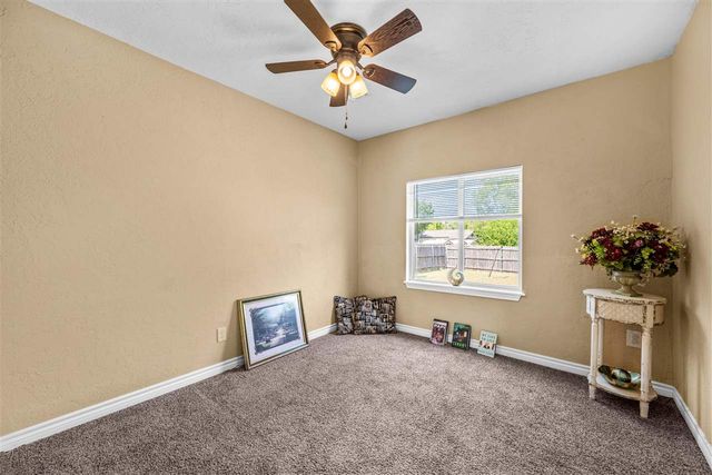 825 NW 35th ST, Lawton, OK 73505