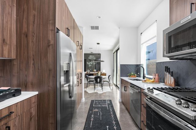 631 Tillery ST 1, Austin, TX 78702