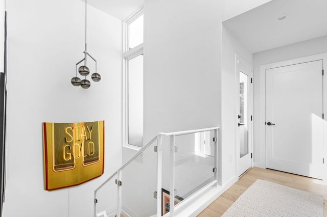 631 Tillery ST 1, Austin, TX 78702