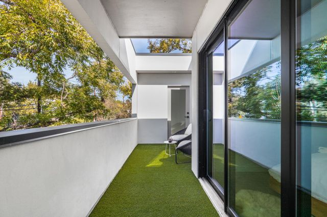 631 Tillery ST 1, Austin, TX 78702