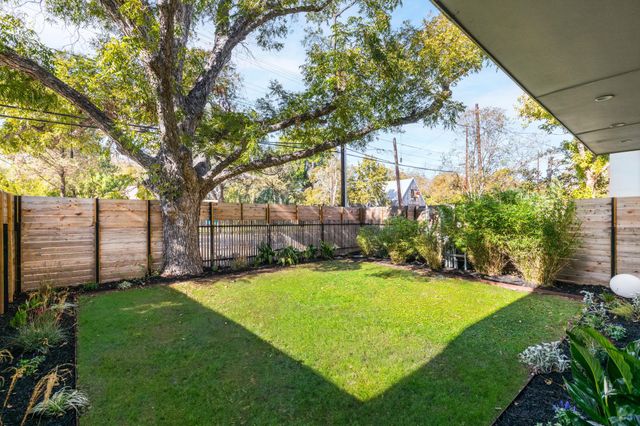 631 Tillery ST 1, Austin, TX 78702