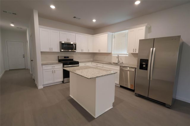 15369 Dapple Bluff Lane, Conroe, TX 77302