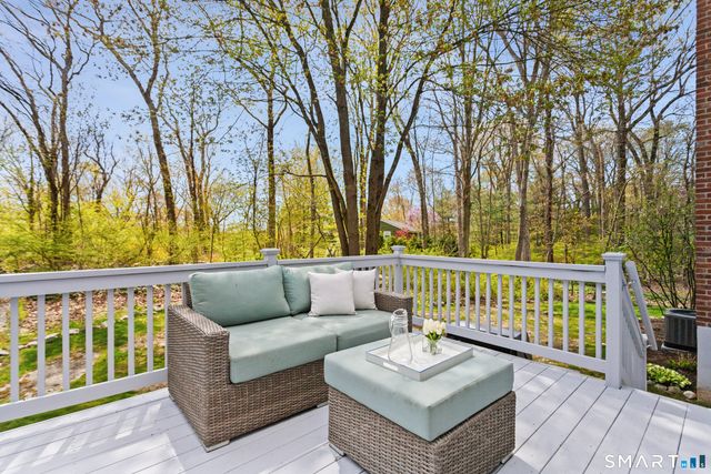 61 Range Road, Wilton, CT 06897