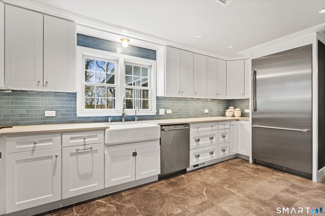 61 Range Road, Wilton, CT 06897