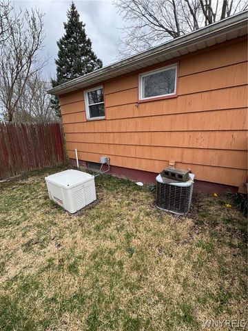 3956 Lincoln Avenue, Hamburg, NY 14075