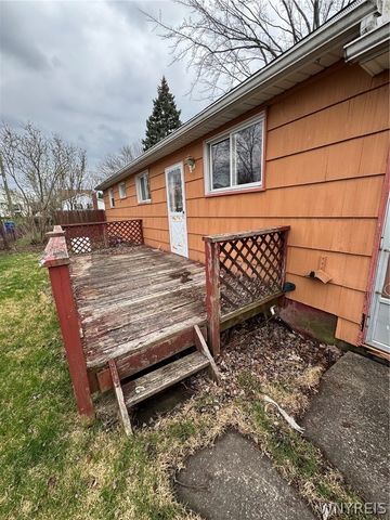 3956 Lincoln Avenue, Hamburg, NY 14075