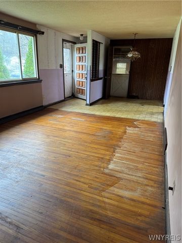 3956 Lincoln Avenue, Hamburg, NY 14075