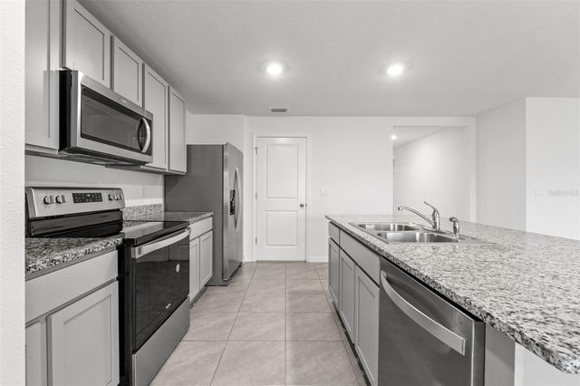 7537 GARDNER STREET, Brooksville, FL 34613