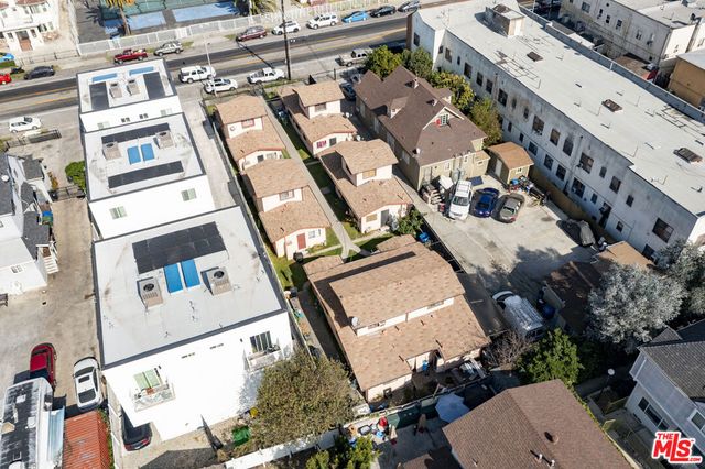 634 E Adams Boulevard, Los Angeles, CA 90011