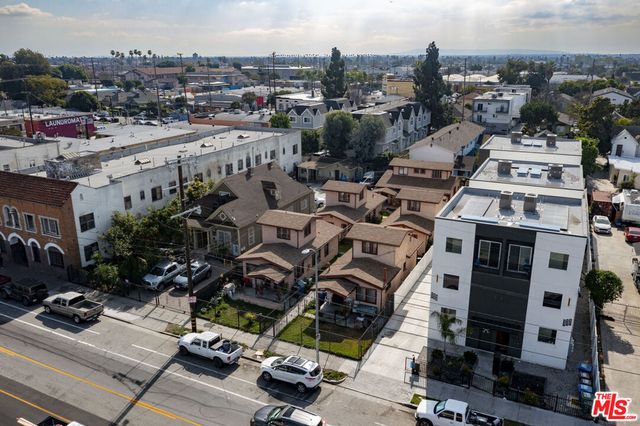 634 E Adams Boulevard, Los Angeles, CA 90011