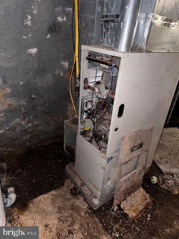 6056 REGENT ST, Philadelphia, PA 19142