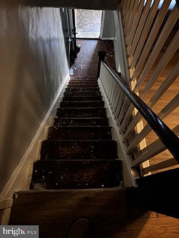 6056 REGENT ST, Philadelphia, PA 19142