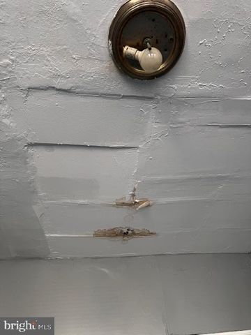 6056 REGENT ST, Philadelphia, PA 19142