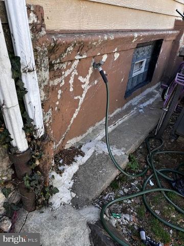 6056 REGENT ST, Philadelphia, PA 19142