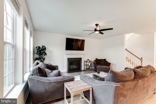 1806 S CENTRAL PARK DR, Middletown, DE 19709
