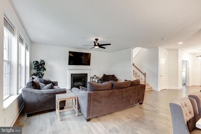 1806 S CENTRAL PARK DR, Middletown, DE 19709