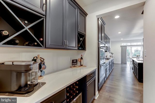 1806 S CENTRAL PARK DR, Middletown, DE 19709