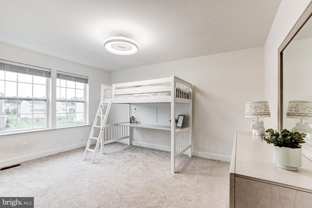 1806 S CENTRAL PARK DR, Middletown, DE 19709