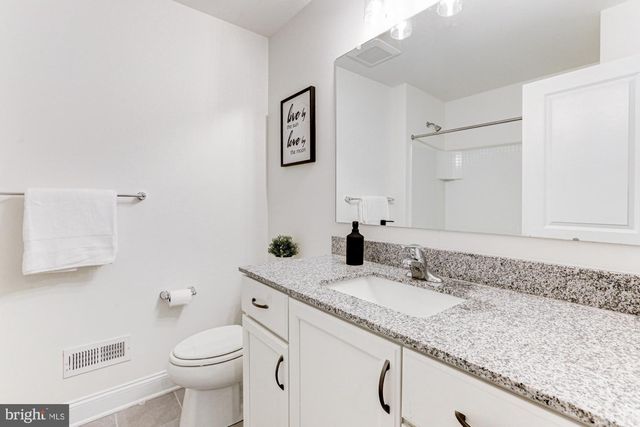 1806 S CENTRAL PARK DR, Middletown, DE 19709