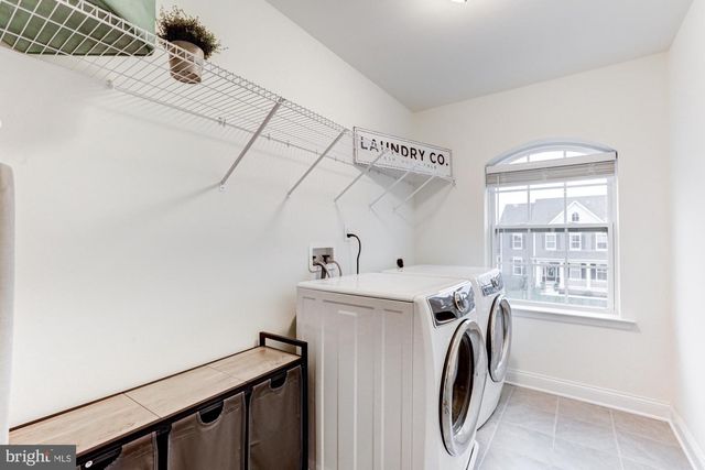 1806 S CENTRAL PARK DR, Middletown, DE 19709