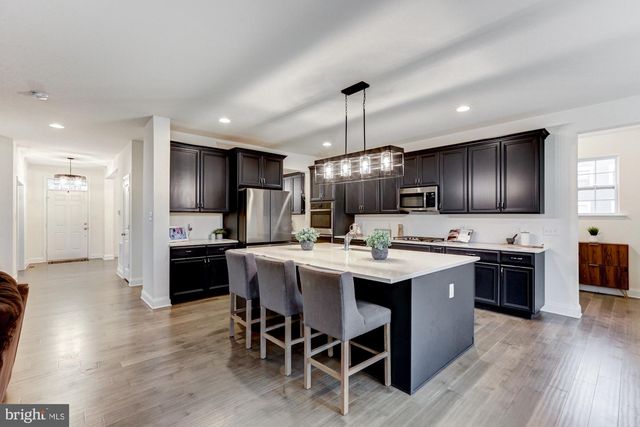 1806 S CENTRAL PARK DR, Middletown, DE 19709