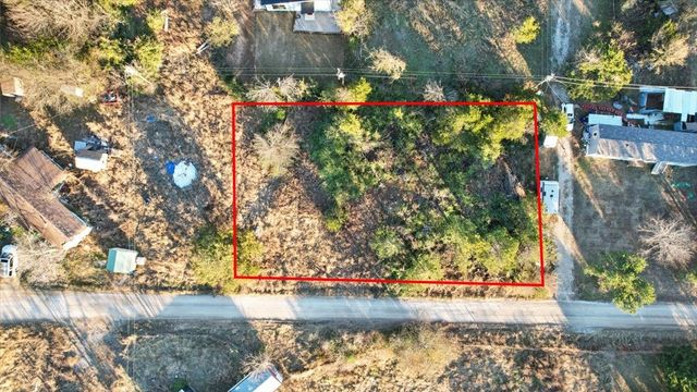 000 Woodwind Drive, Gordonville, TX 76245