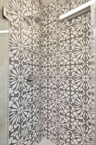 510 Lamont, San Antonio, TX 78209