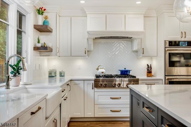 24 Ridge Rd, Glen Rock Boro, NJ 07452