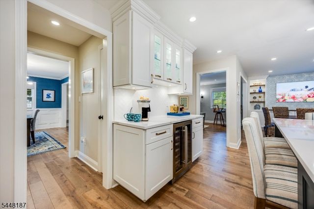 24 Ridge Rd, Glen Rock Boro, NJ 07452