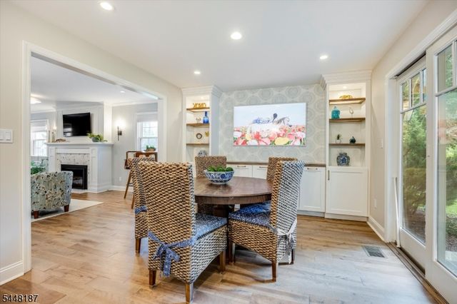 24 Ridge Rd, Glen Rock Boro, NJ 07452