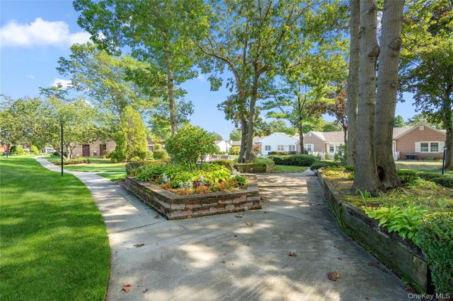 109 Revere Drive, Sayville, NY 11782