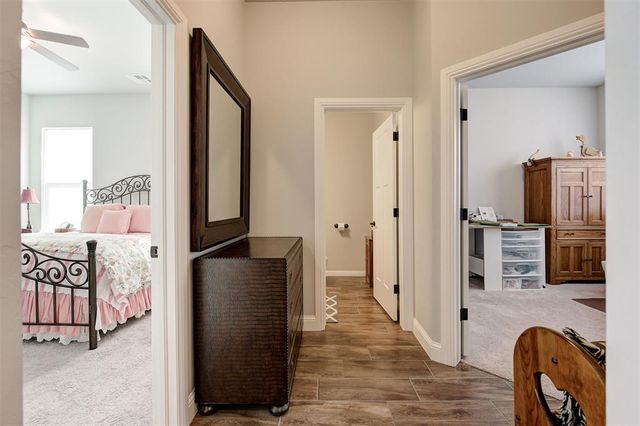 8930 Tall Oaks Drive, Guthrie, OK 73044