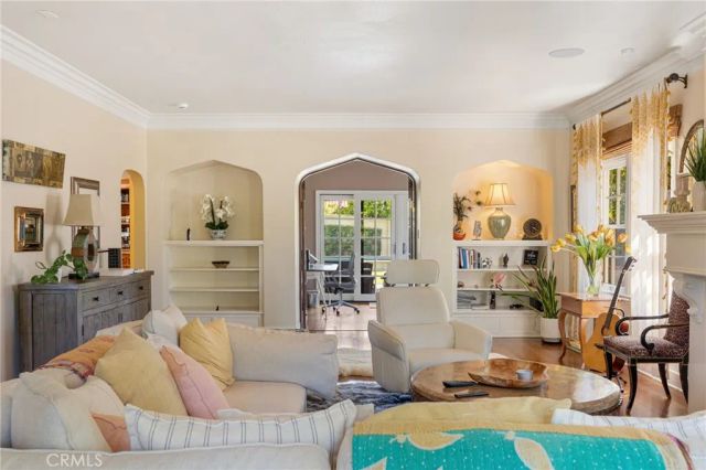 3594 Castle Reagh Place, Riverside, CA 92506