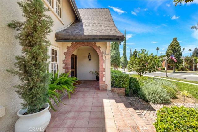3594 Castle Reagh Place, Riverside, CA 92506