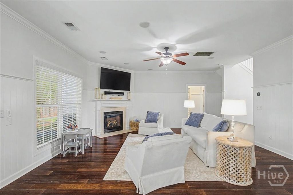Image 11 of property listing at 104 Sutton Lane, Pooler, GA 31322