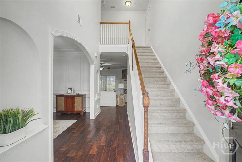 Image 3 of property listing at 104 Sutton Lane, Pooler, GA 31322