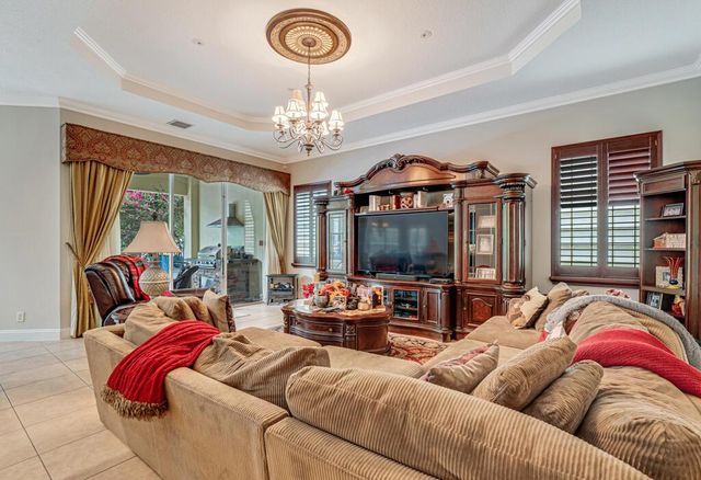 10181 Cobblestone Creek Drive, Boynton Beach, FL 33472