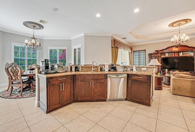 10181 Cobblestone Creek Drive, Boynton Beach, FL 33472