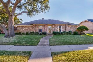 2413 Parkside Drive, Garland, TX 75040