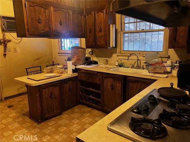 111 N Belle Avenue, Corona, CA 92882