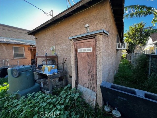 111 N Belle Avenue, Corona, CA 92882