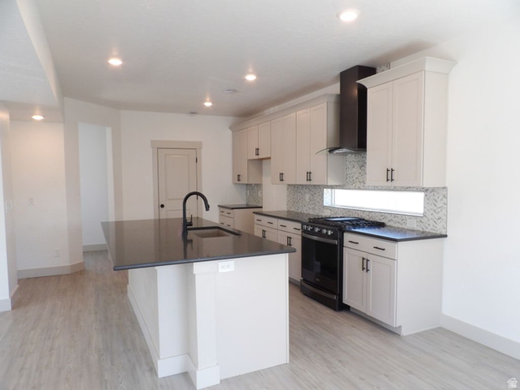 109 E BRUSHY ST, Saratoga Springs, UT 84045 — photo 3
