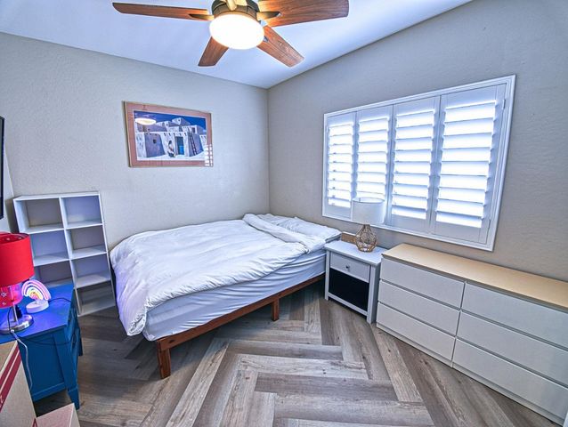 7609 E Indian Bend Road 2009, Scottsdale, AZ 85250