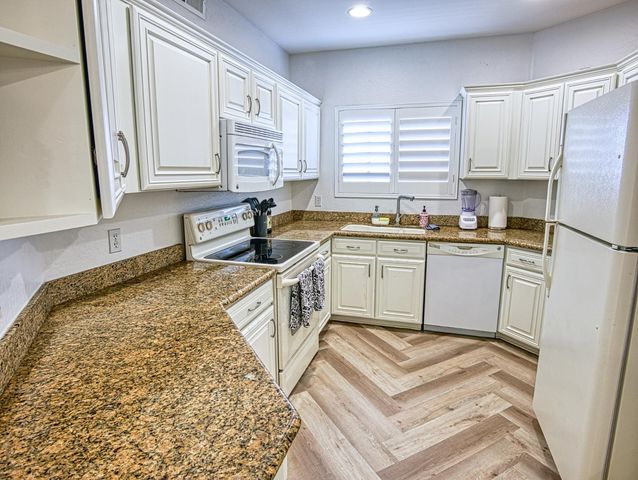 7609 E Indian Bend Road 2009, Scottsdale, AZ 85250