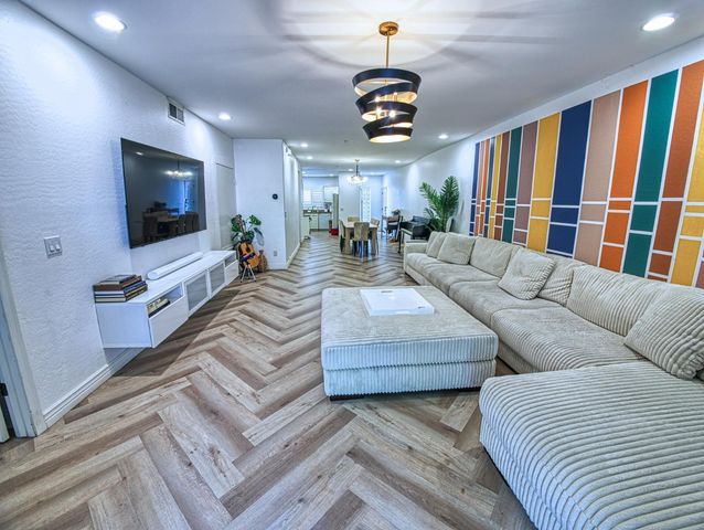 7609 E Indian Bend Road 2009, Scottsdale, AZ 85250