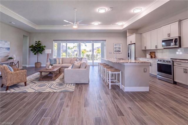 713 NW 37th AVE, Cape Coral, FL 33993