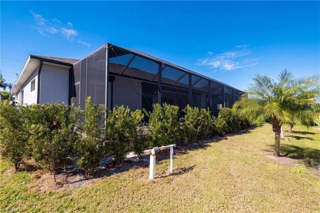 713 NW 37th AVE, Cape Coral, FL 33993