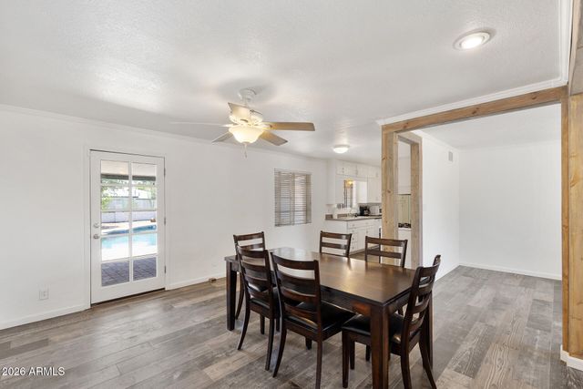 317 E GRISWOLD Road, Phoenix, AZ 85020